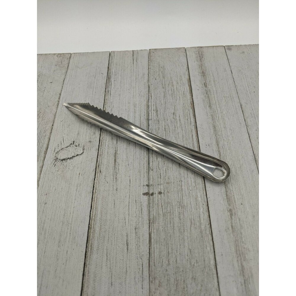 Stainless Steel V-Shape Cutter Knife Wedger Tool 7 3/4" Taiwan